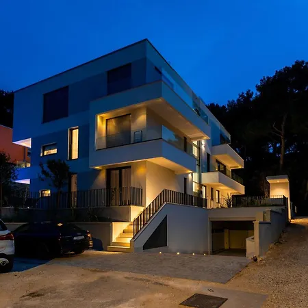 The Q Whisper Apartment *